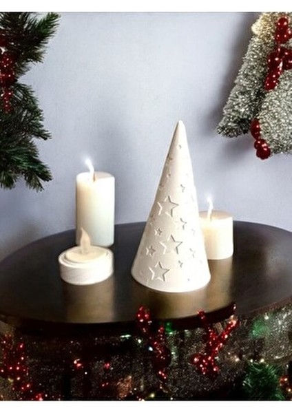 Işıklı Yılbaşı Ağacı Noel Süsleri ile 15 cm Yükseklikte Plastik Malzeme