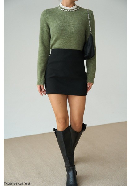 Yeşil Yakası Taş Işleme Detaylı Triko Kazak fiyatları