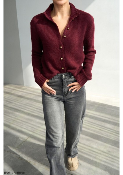 Bordo Dik Yaka Inci Düğmeli Hırka