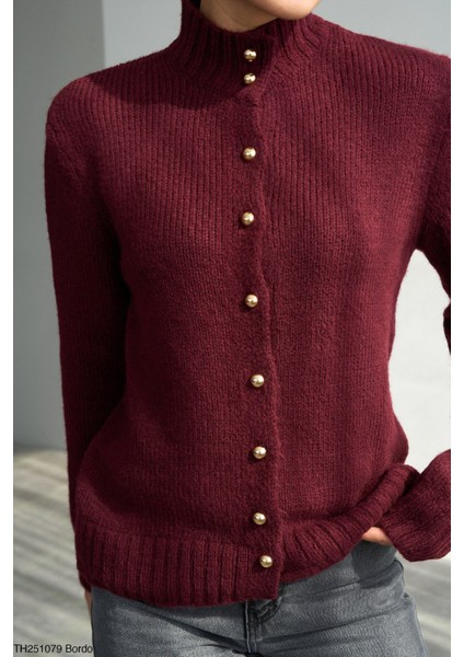 Bordo Dik Yaka Inci Düğmeli Hırka modelleri