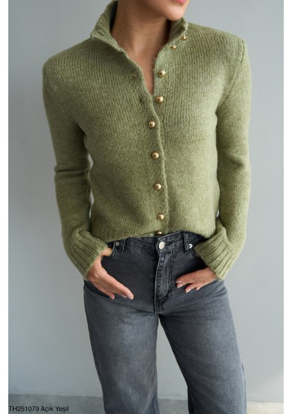 Açık Yeşil Dik Yaka Inci Düğmeli Hırka
