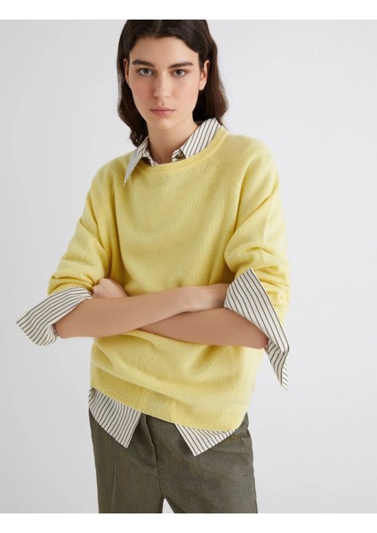 Kadın Italyan Yaka Yanları Yırtmaç Detaylı Ince Triko Kazak