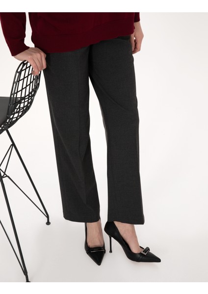 Kadın Siyah Topuklu Ayakkabı 50315603-VR046 modelleri