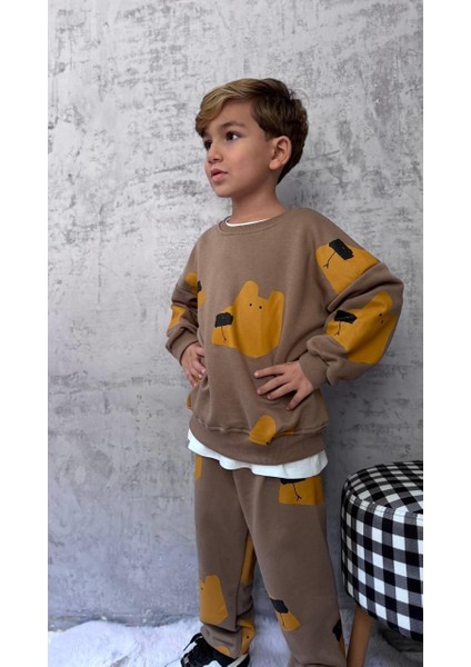 Erkek Çocuk Pamuklu Kahverengi Ayı Desenli Sweatshirt ve Jogger Eşofman Takımı - Rahat Günlük Stil fırsatları