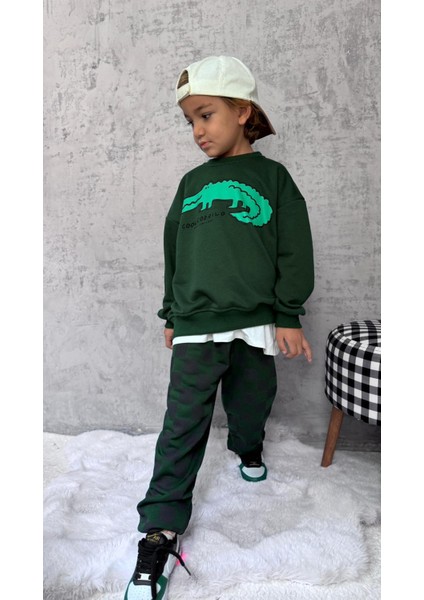 Erkek Çocuk Pamuklu Yeşil Timsah Baskılı Sweatshirt ve Kare Desenli Eşofman Takım fiyatları