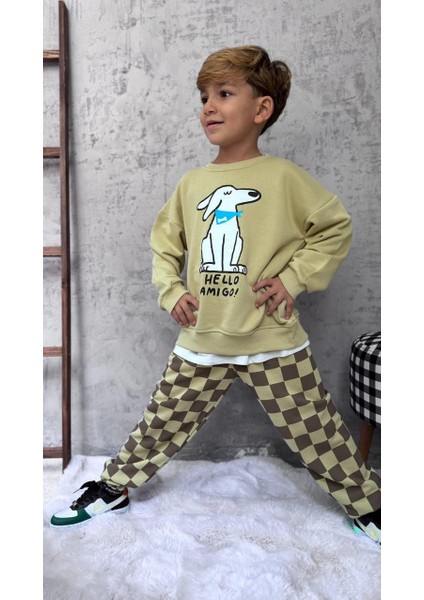 Erkek Çocuk Pamuklu Haki Köpek Baskılı Sweatshirt ve Kare Desenli Eşofman Takımı indirimleri