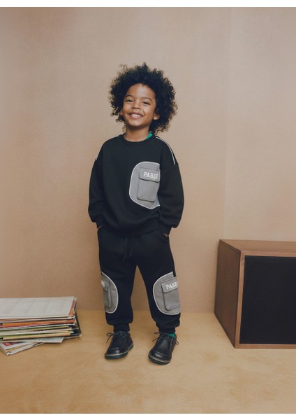 Erkek Çocuk Pamuklu Siyah Gri Cepli Paris Yazılı Eşofman Takımı - Modern Iki Parça Set