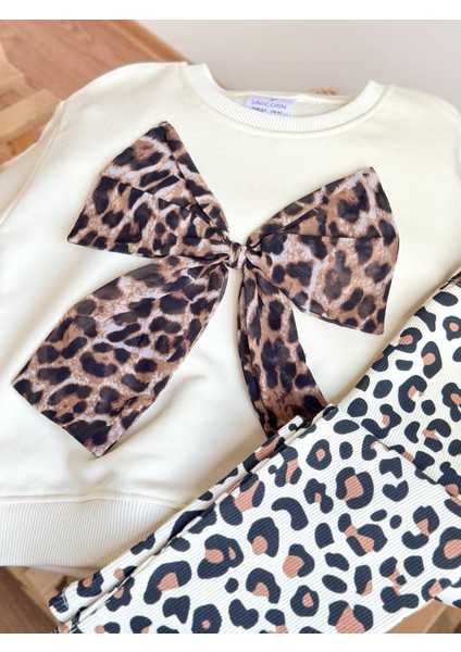 Kız Çocuk Pamuklu Krem Leopar Fiyonk Sweatshirt Takım - Leopar Desenli Taytlı Günlük Model fiyatları