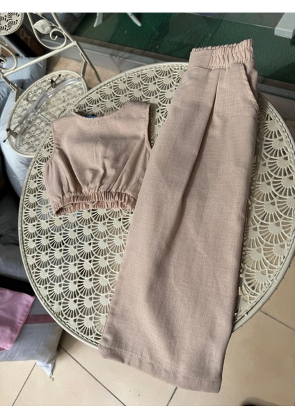 Kız Çocuk Pamuklu Kolsuz Bluz ve Bol Paça Pantolon Takım - Yazlık Şıklık modelleri