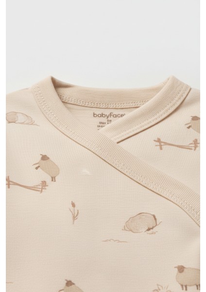 Organik Pamuklu 4'lü Yenidoğan Bebek Seti - Çapraz Yaka Body ve Patikli Alt Takım (Bej) fırsatları