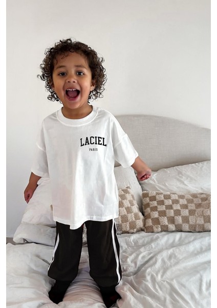 Erkek Çocuk Oversize Tişört ve Çizgili Eşofman Takımı – 2'li Set, Rahat ve Spor