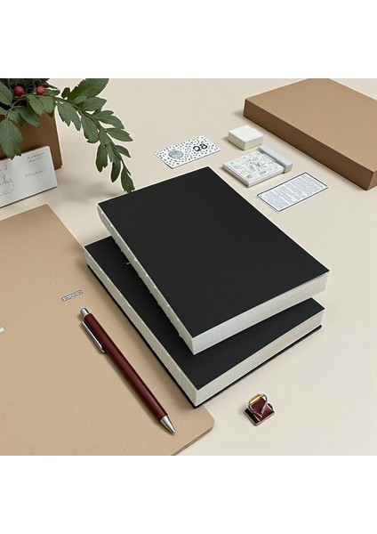 Tanıtım Özel Tasarım Siyah Kapaklı A5 Defter - 180 Derece Açılabilir, Sırtı DIKIŞLI,%100 El Işçiliği, Ofis Için Ideal, Planlayıcı ( )