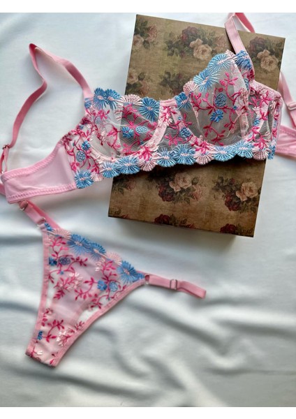 Çiçek Desenli Dantel Tül Bralet Takım fiyatları