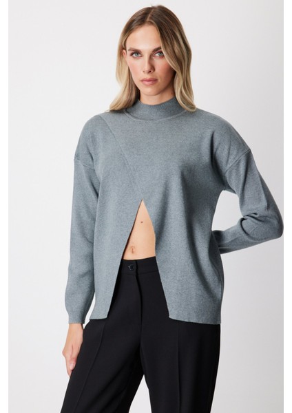 Kadın Dik Yaka Asimetrik Kesim Triko Kazak 65343 Gri