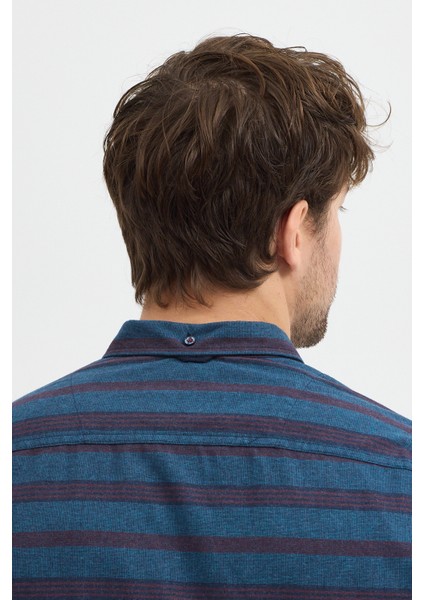 Regular Fit Pamuk Karışımlı Melanj Yatay Çizgili Düğmeli Yaka Gömlek