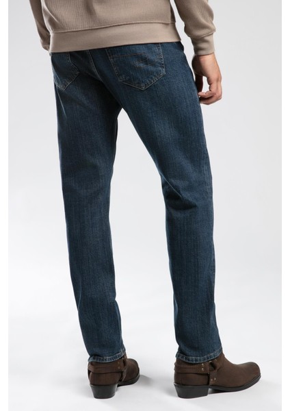 Harry Normal Bel Normal Kesim Düz Paça Mavi Erkek Jean Pantolon modelleri