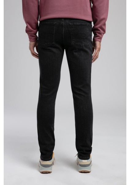Jack Orta Bel Dar Kesim Dar Paça Siyah Erkek Jean Pantolon modelleri
