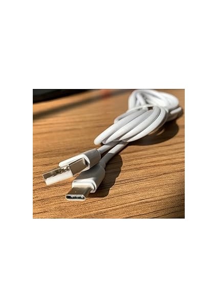 Xıaomi Uyumlu Type C Şarj ve Data Kablosu 2 Metre 2.4A 2.4 Amper Beyaz fırsatları