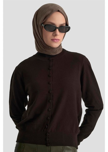 Düğme Detaylı Basic Hırka 25KD7012 Siyah fırsatları