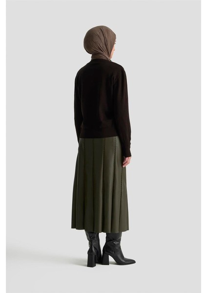 Düğme Detaylı Basic Hırka 25KD7012 Siyah indirimleri