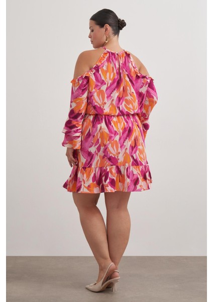 Pencere Detaylı Volanlı Elbise fırsatları