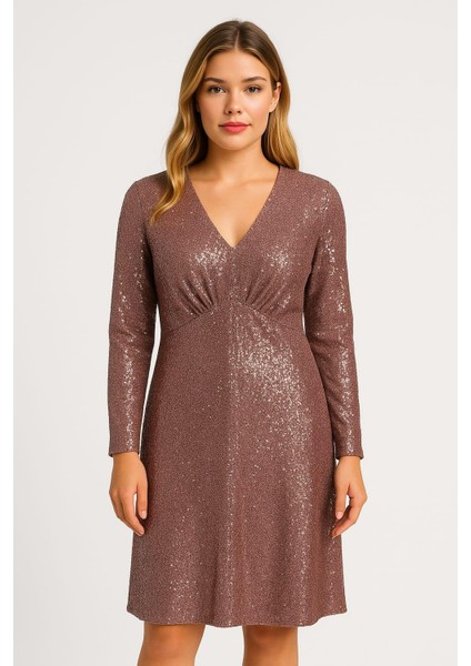 Kadın Büyük Beden Pudra, V Yaka Pullu Abiye Elbise 65N39201 modelleri