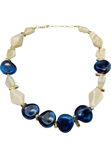 Parlement Mavisi ve Krem Renk; Uzatma Ile 50 cm Kolye Uznluğu; Şık Tasarım,bohem Tarz Ötesi Akrilik Esaslı Kolye (KOD2872)