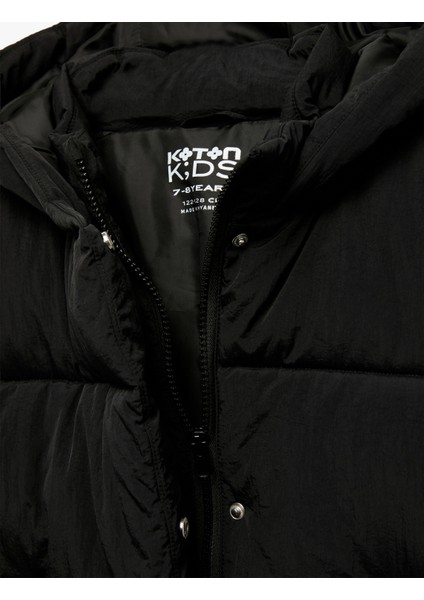 Uzun Kollu Kapşonlu Şişme Mont fırsatları