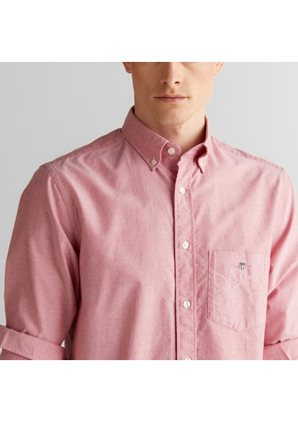 Erkek Kırmızı Regular Fit Düğmeli Yaka Gömlek fırsatları