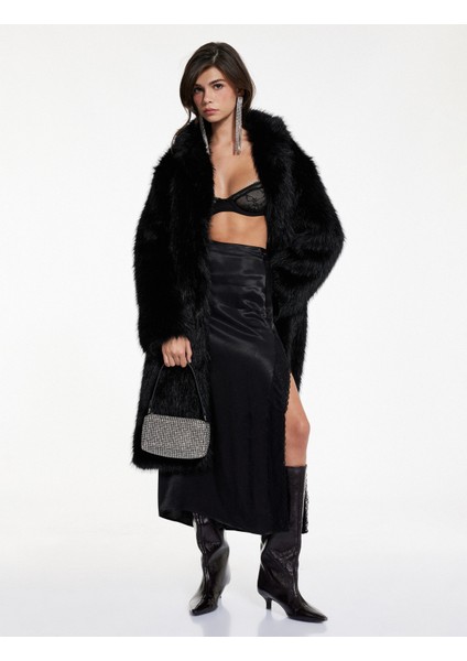 A Kesim Yırtmaçlı Dantel Detaylı Midi Saten Etek fiyatları