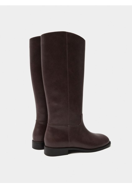 Kısa Topuklu Çizme fırsatları