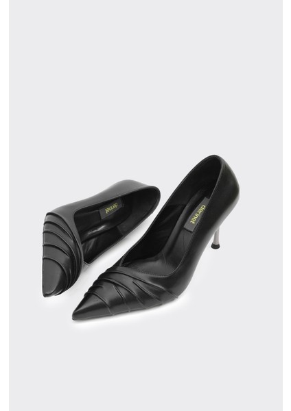 Metal Topuk Detaylı Kadın Stiletto fırsatları