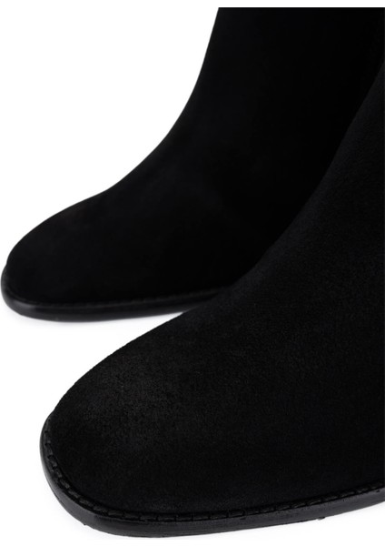 Kadın Hakiki Deri Siyah Süet Topuklu Bot 33 5520 Bn Bot SK25-26 Sıyah Suet modelleri