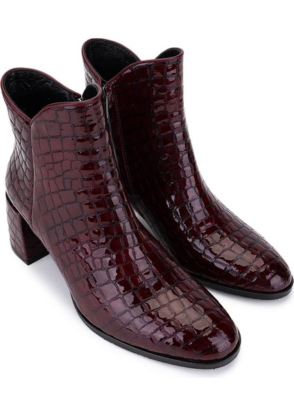 Kadın Hakiki Deri Bordo Rugan Klasik Bot 33 17020 Bn Bot SK25-26 Bordo Kroko Rugan fiyatları
