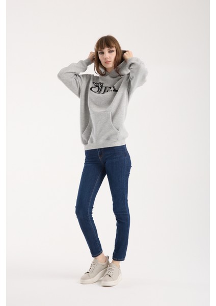 Kadın Kabartma Baskılı Oversize Sweatshirt fiyatları