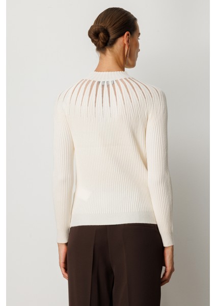 Kadın Dik Yaka Tül Detaylı Triko Kazak 60384 Ekru fırsatları