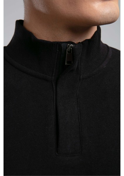 Luke Erkek Dik Yaka Sweatshirt Siyah fırsatları