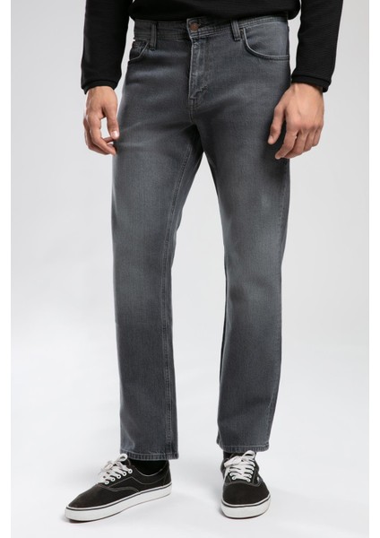 Ricky Yüksek Bel Düz Kesim Düz Paça Mavi Erkek Jean Pantolon fiyatları