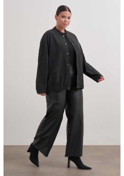 Astarlı Cep Detaylı Bomber Ceket fırsatları