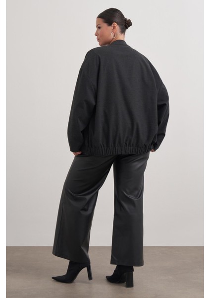 Astarlı Cep Detaylı Bomber Ceket indirimleri