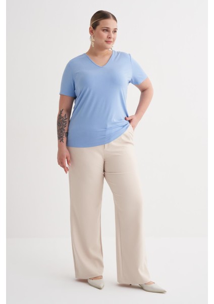 V Yaka Tişört fiyatları