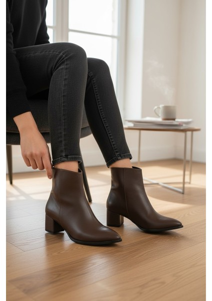 Popin Acı Kahve Fermuarlı Kadın Sivri Burun Yarım Bot fırsatları