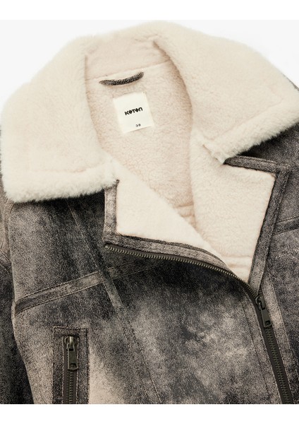 Cepli Fermuarlı Eskitilmiş Süet Görünümlü Içi Suni Kürklü Crop Biker Mont