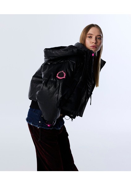 DERİ GÖRÜNÜMLÜ PUFFER MONT TW6250012041001 modelleri