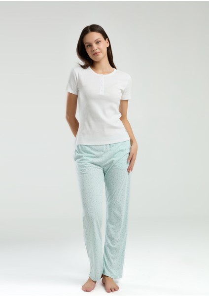 Kadın Kaşkorse Kumaş Kısa Kollu Pijama Takımı modelleri