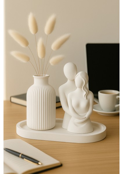 El Yapımı Sevgili Figürlü Dekoratif Set – Vazo & Oval Tepsi (3 Parça) fırsatları