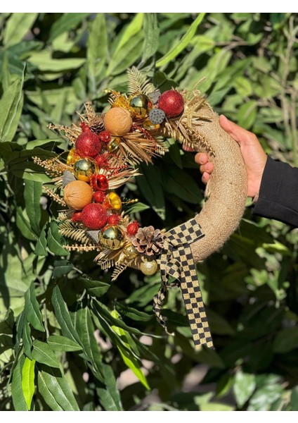 Yapay Çiçekli Kapı Süsü No:10