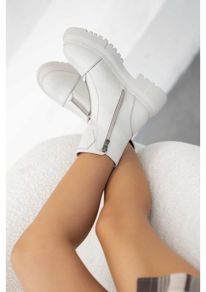 Barbara Önden Fermuarlı Kadın Hakiki Deri Bot Ekru