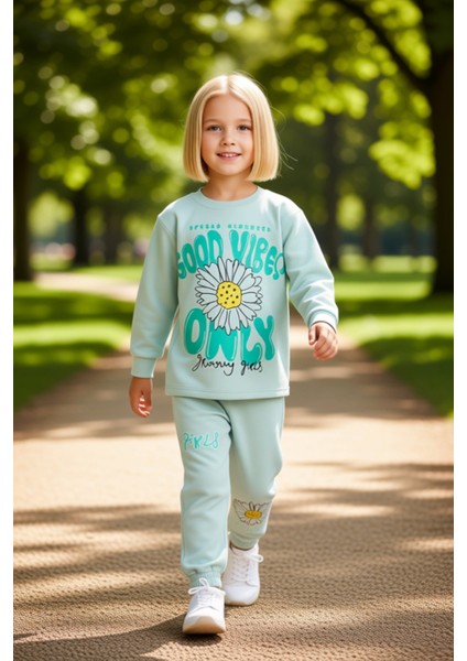 Kız Çocuk Pamuklu Rahat Pijama Takımı Çiçekli Tasarım ve Konforlu Giyim Kaliteli Şık Rahat