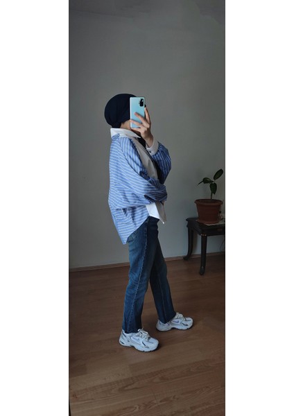 Mavi Beyaz Çizgili Yarasa Kol Gömlek modelleri